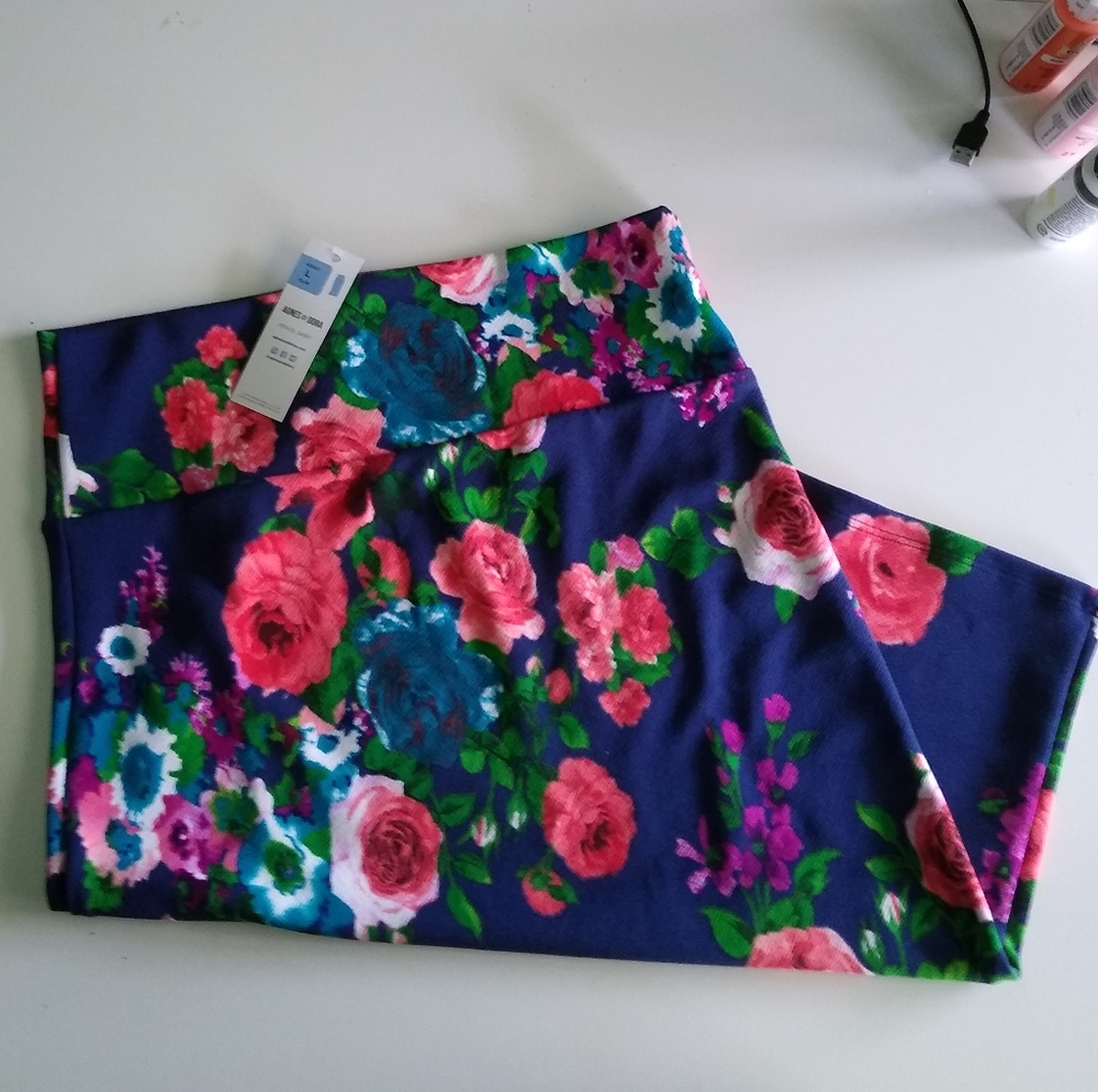 Agnes and Dora Pencil Skirt